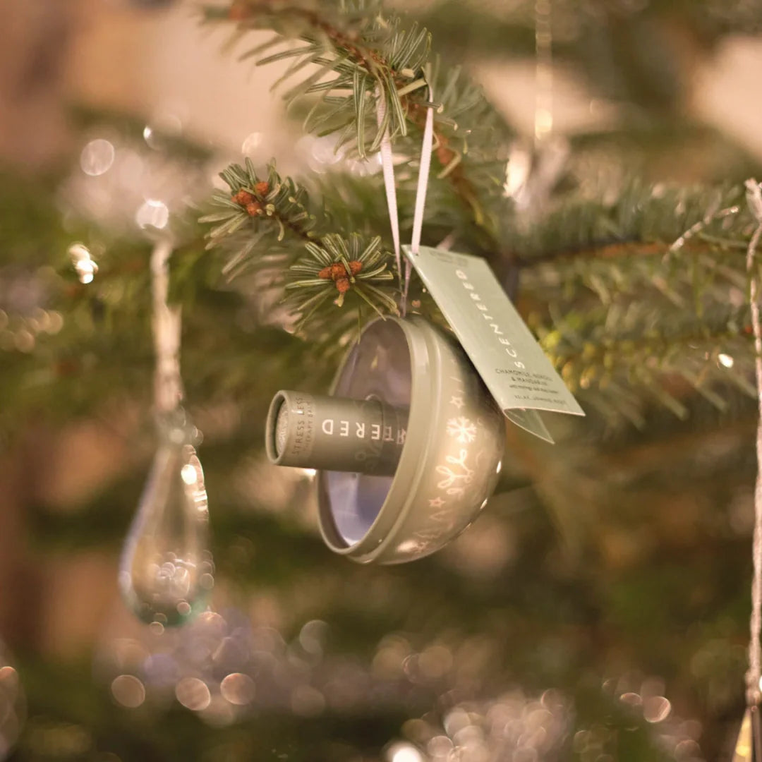 christmas tree decorations