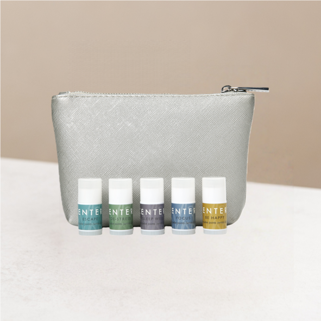 Small silver pouch for mini balm